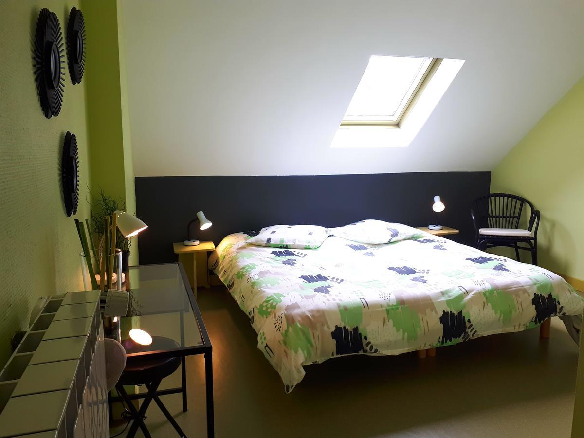 Bed and Breakfast Le Grand Val Lavastrie Экстерьер фото